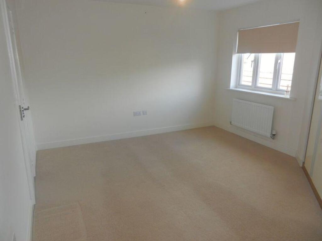 House in Rushcliffe, Romans Quarter, Bingham - More
