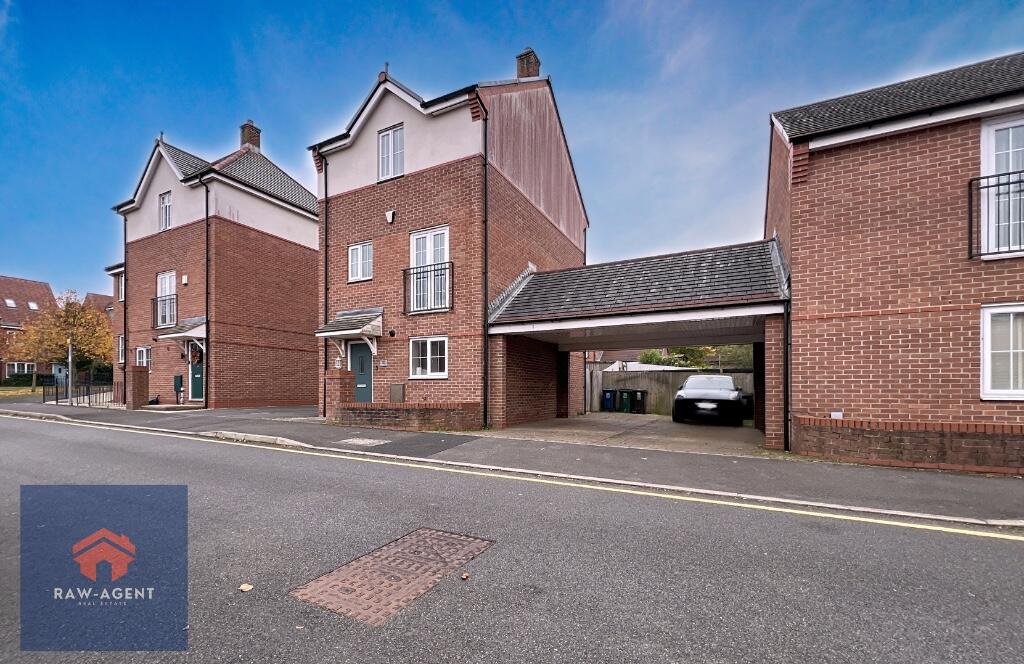 Main image of property: Merchant Road, Ormskirk, L39 4AD