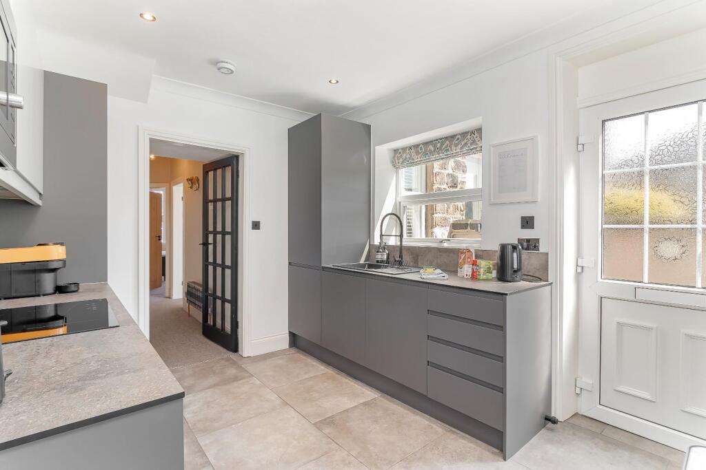 House in Harrogate - View 3