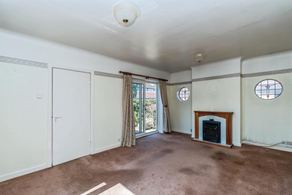 House in Southampton - View 5