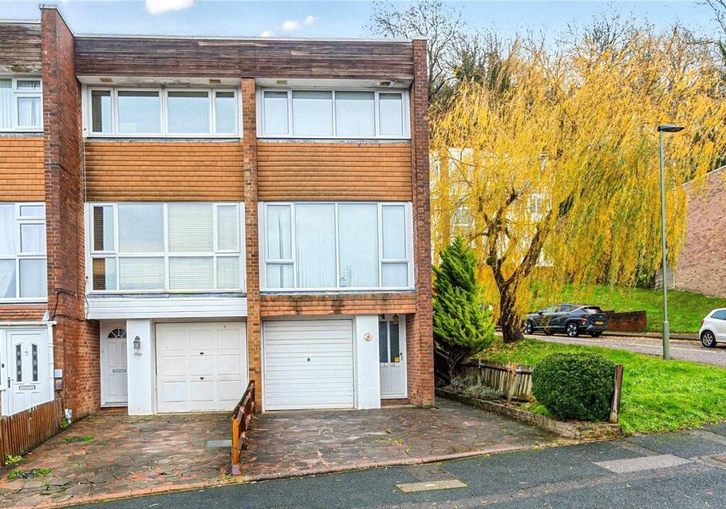 Main image of property: Sunningvale Avenue, Biggin Hill, Westerham