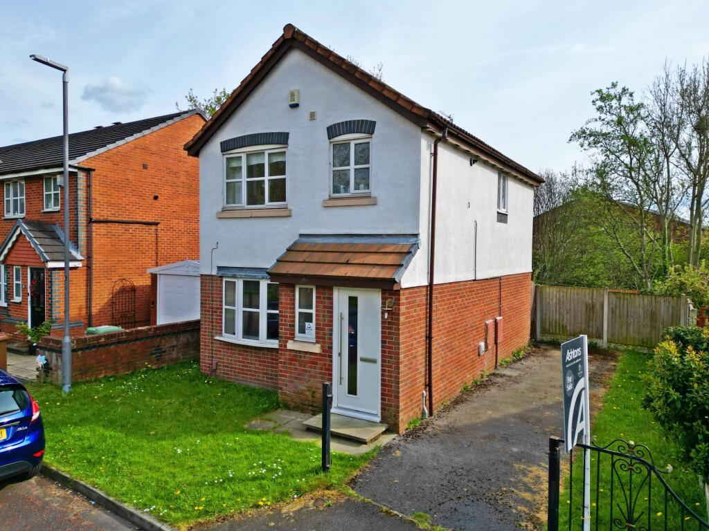 3-bed detached on Saffron Gardens, St. Helens, WA9, £180,000