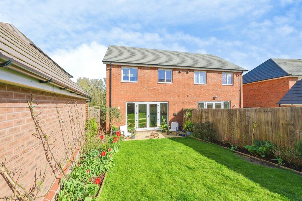 Additional image 17 of Rangemoor Crescent, Amington, Tamworth