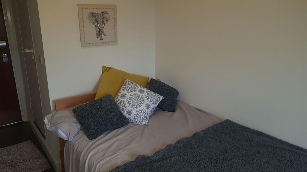 Additional image 6 of Longside Lane, Bradford, West Yorkshire, BD7 1SA