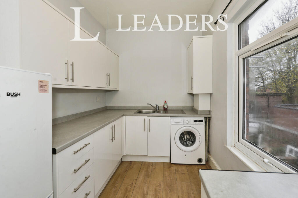 Main image of property: Hartshill Road, Stoke-on-Trent, ST4