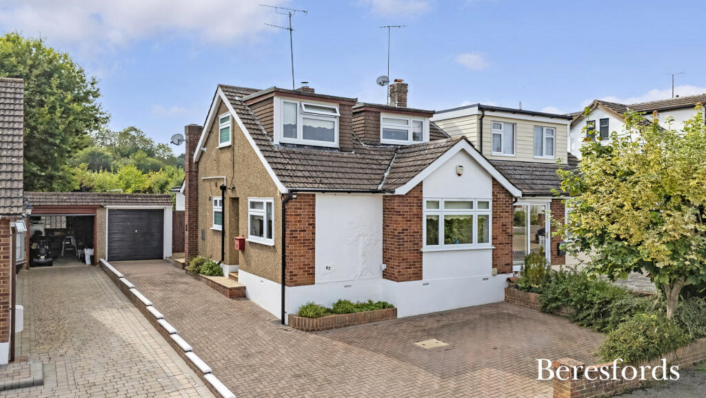 3-bed semi-detached on The Gardens, Doddinghurst, CM15, £625,000