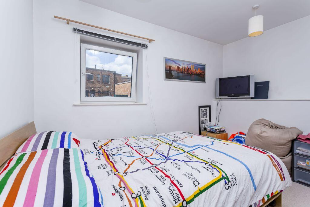 Apartment in Hayling Island, South Hayling - More