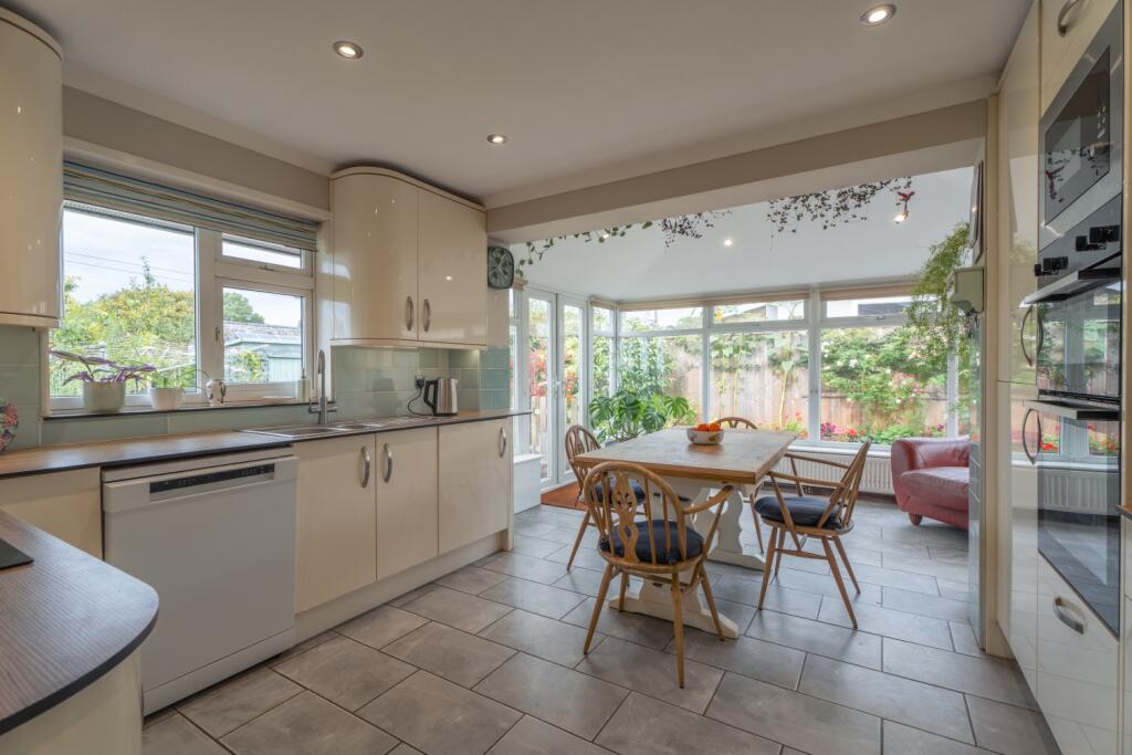 House in Exeter - View 4