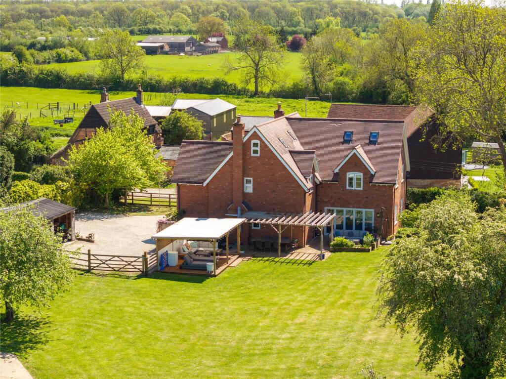 House in Nash - View 2