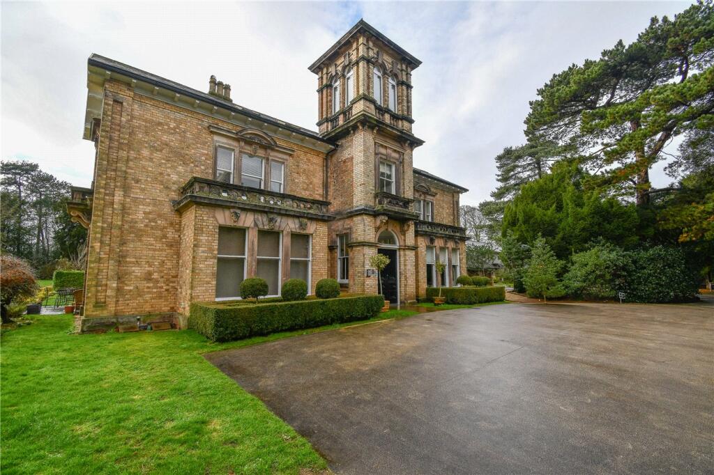 Main image of property: Birkenhead Road, Willaston, Neston