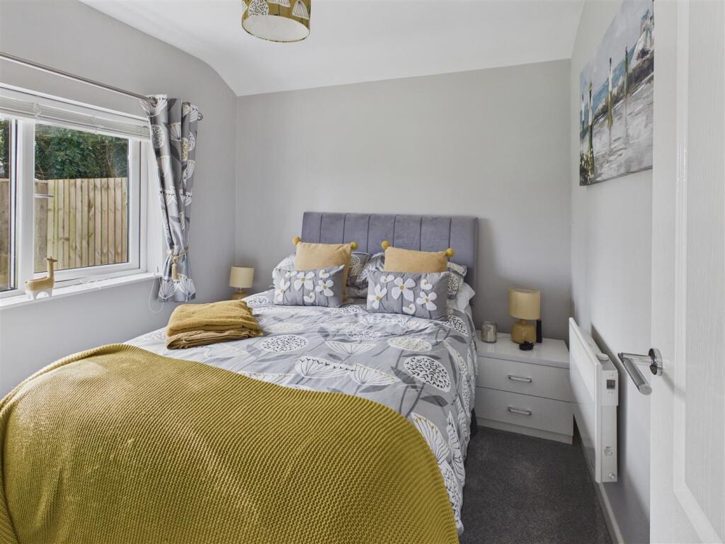 Redberth Gardens, Redberth, Tenby – další