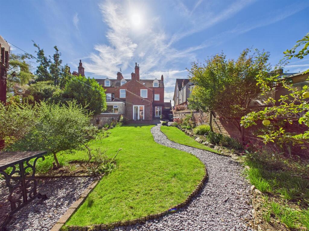 Sands Lane, Bridlington photo 3