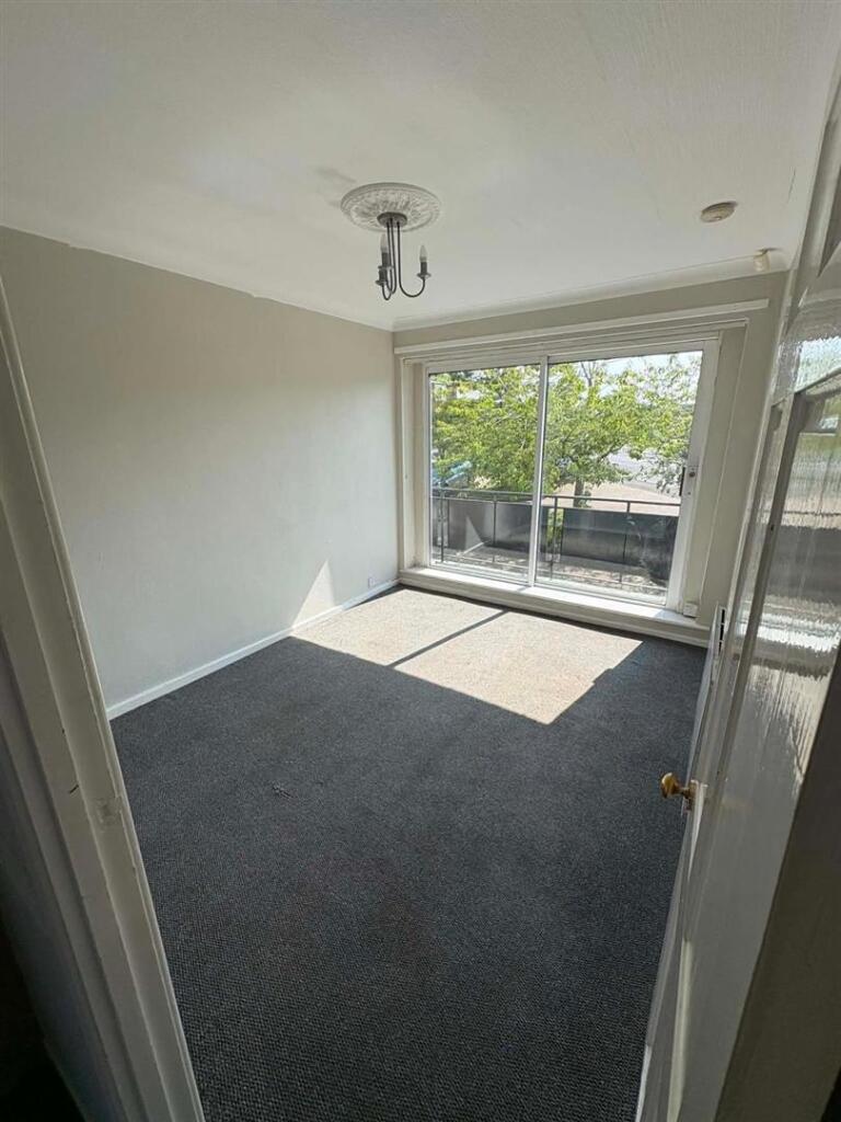 Apartment in Durham - View 2