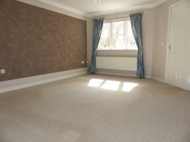 House in Cardiff, Llanharan - View 2