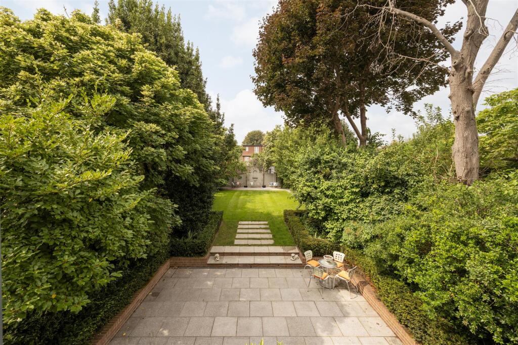 6-bed detached on Castelnau, Barnes, SW13, £5,000,000