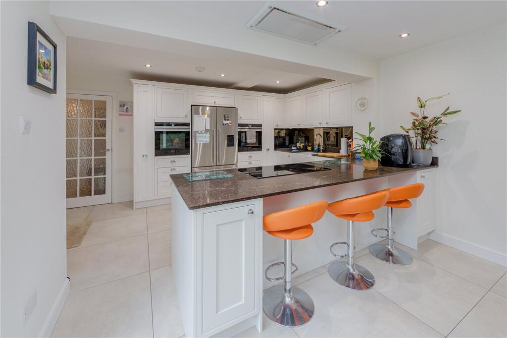 House in Radlett, Aldenham - View 3