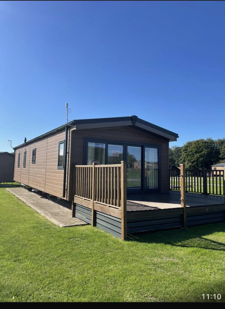 2-bed caravan on 38 Danes View Park, Bridlington Links Estate, Flamborough Road, YO15 1DW, £99,995