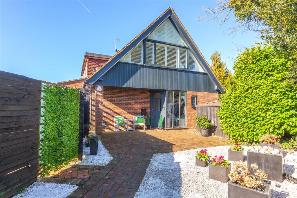 4-bed detached on Blakes Road, Wargrave, Berkshire, RG10, £1,265,000