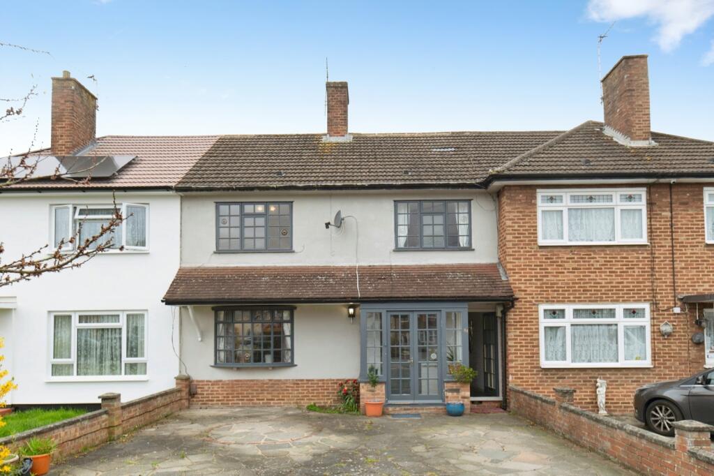 Main image of property: Bazalgette Gardens, NEW MALDEN, Surrey, KT3