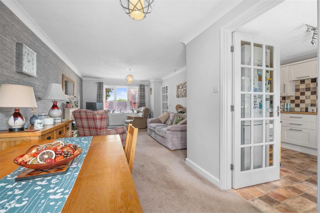 Additional image 4 of Yew Tree Gardens, Henley-In-Arden