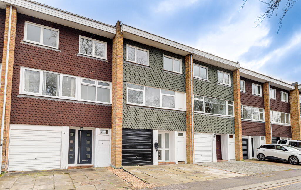 Additional image 14 of Milton Road, Harpenden, Hertfordshire, AL5