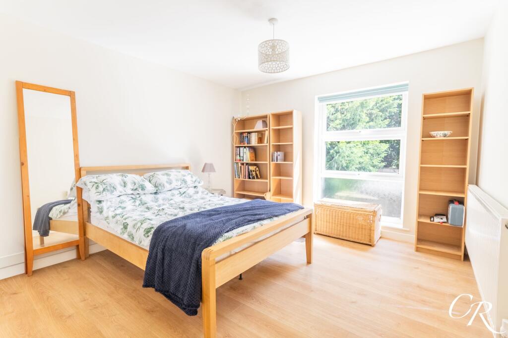 Apartment in Cheltenham, Marle Hill, Prestbury - View 5