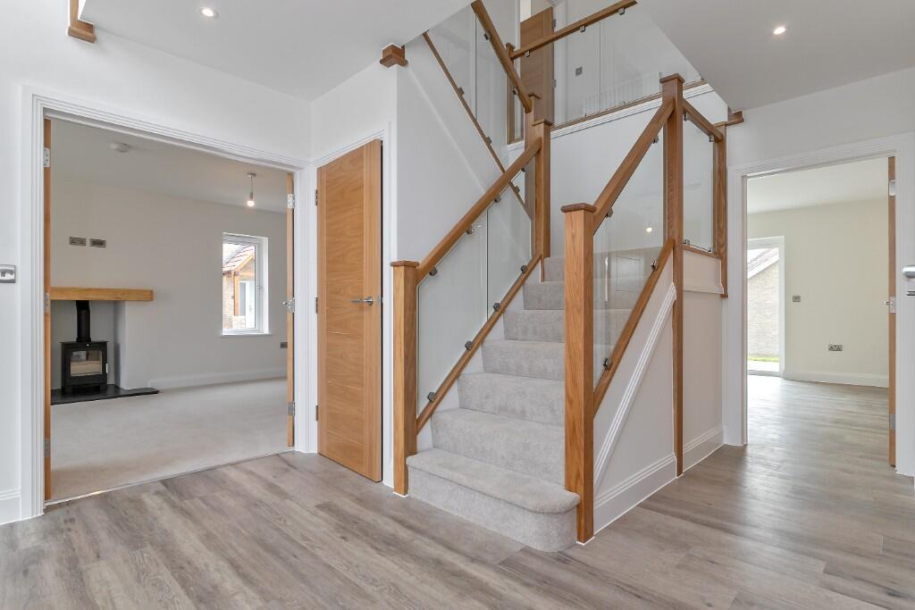 Main image of property: CHEQUER TREE WAY,
Maulden,
MK45 2PW
