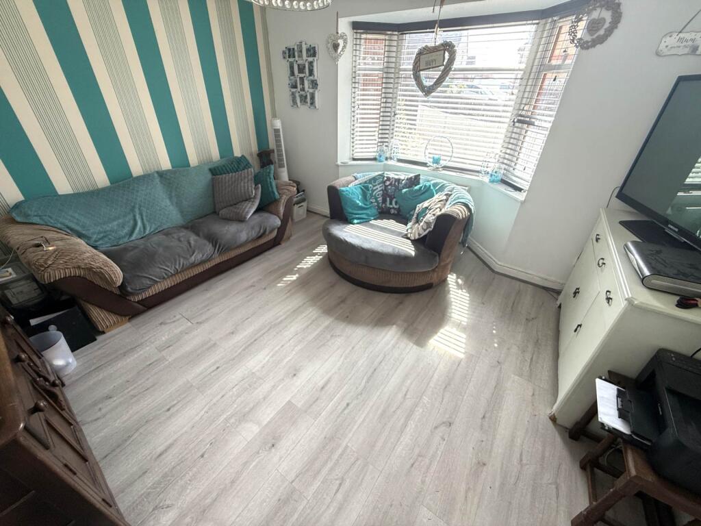 House in Exeter - View 4