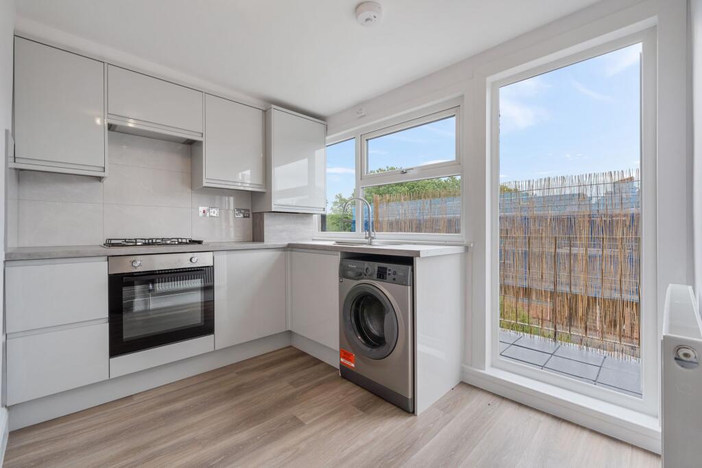 Apartment in London - View 4