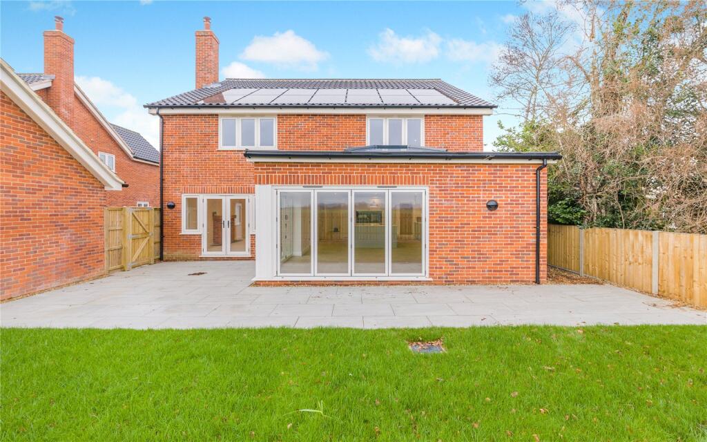 Burgh Lane, Mattishall, Dereham, Norfolk, NR20 photo 4