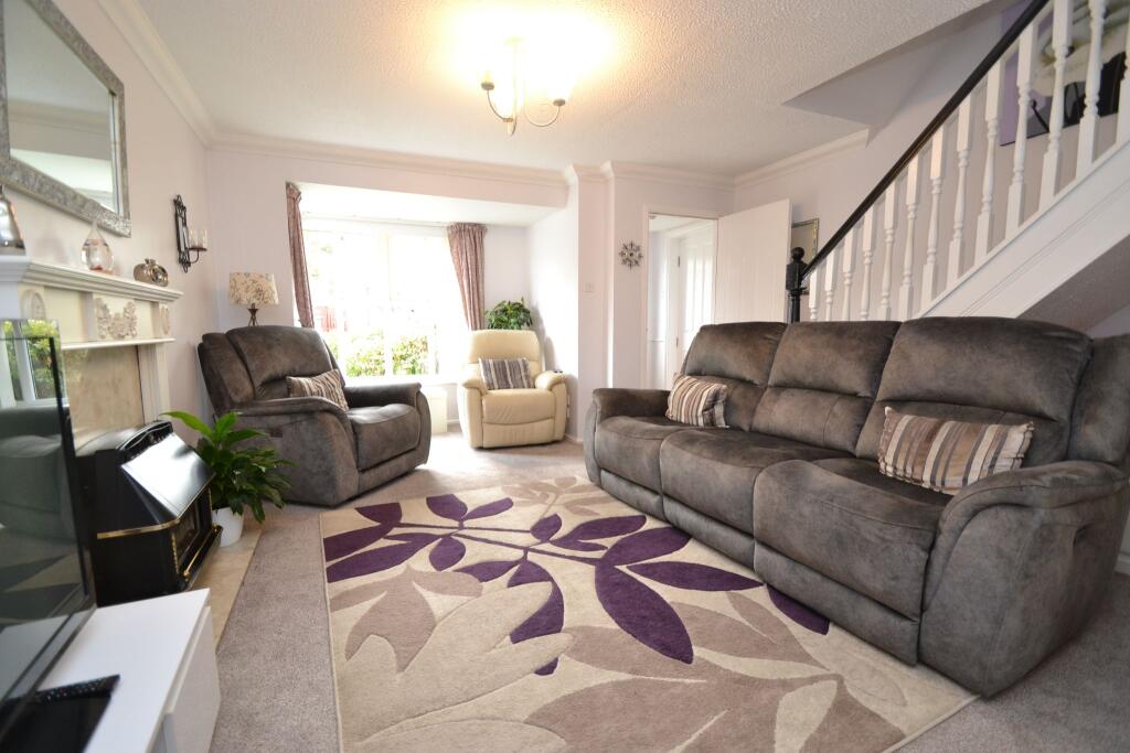 House in Bradford, Simpson Green, Idle - View 4