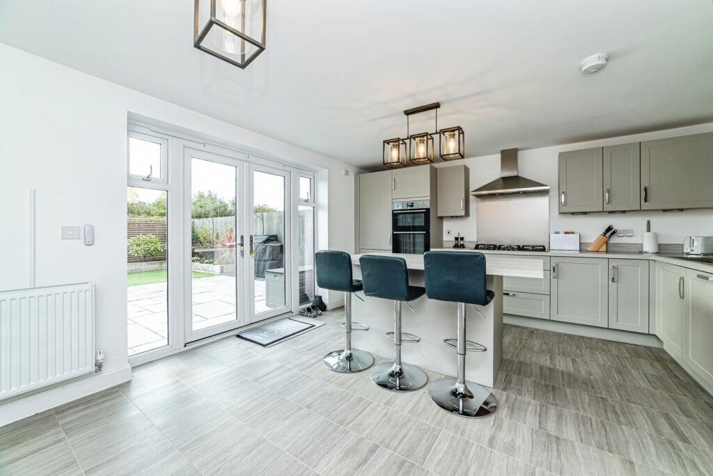 House in Reading, Greenham - View 3