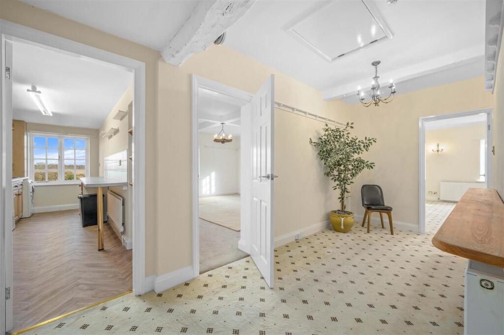 Additional image 5 of Birmingham Road, Henley-In-Arden