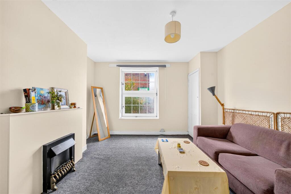 Apartment in London - View 4
