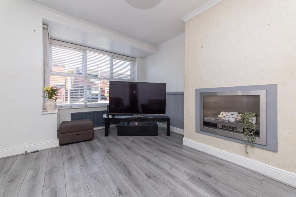 House in Wigan, Crooke, Kitt Green - View 5