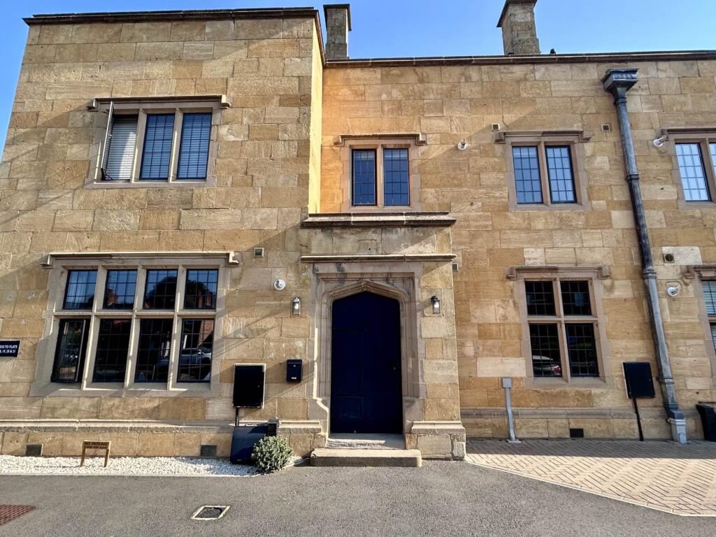 Main image of property: The Courts, Warwick Road.