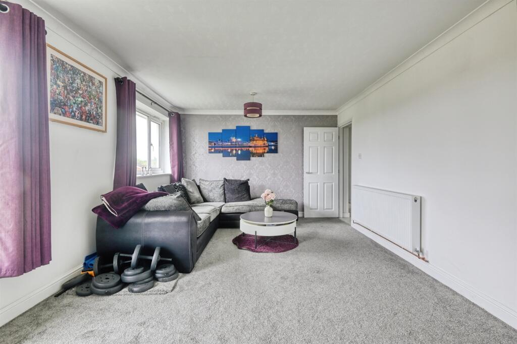 Prestwick Road, Birmingham photo 4