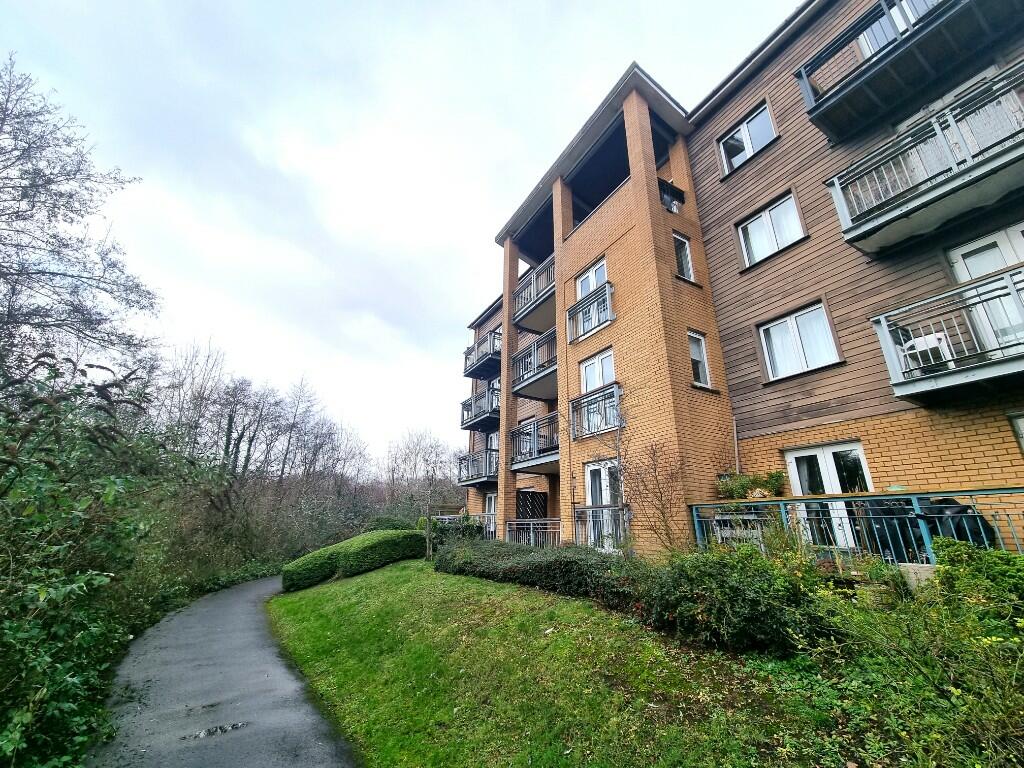 Main image of property: Grangemoor Court, Cardiff, CF11 0AL