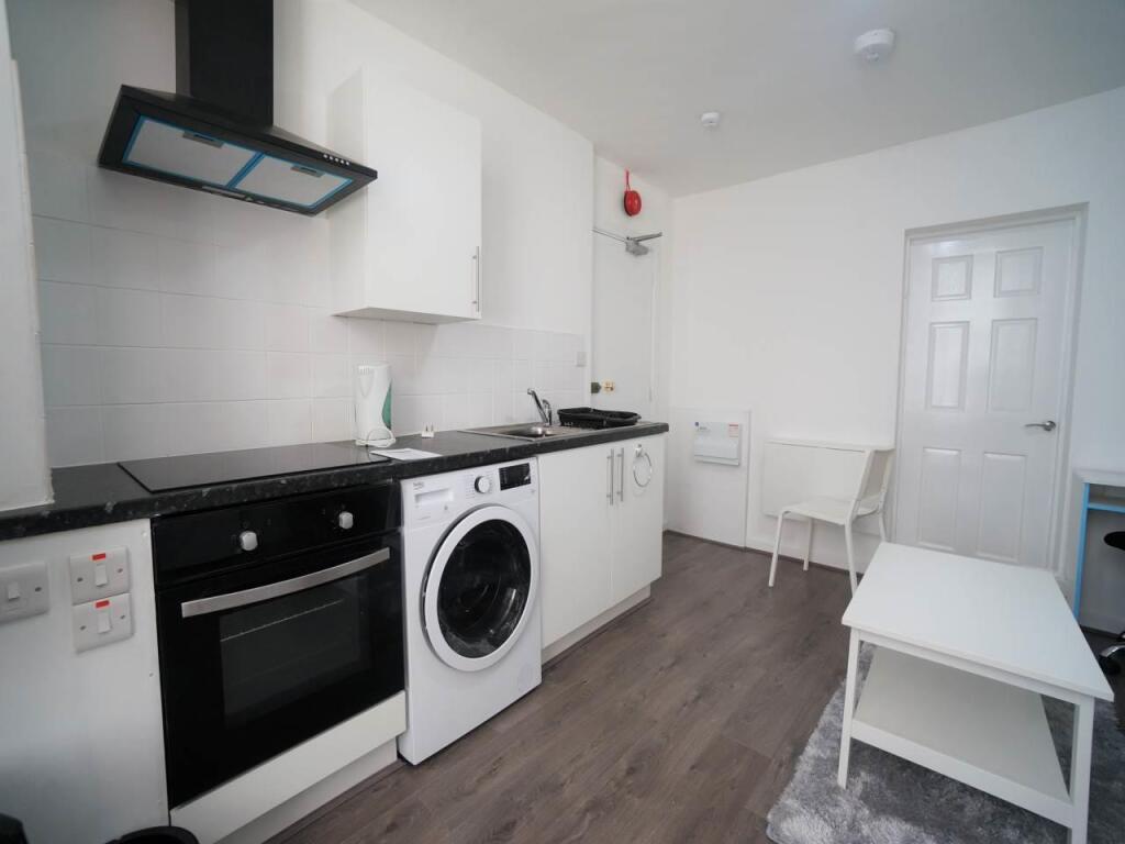 Apartment in Llandudno - More