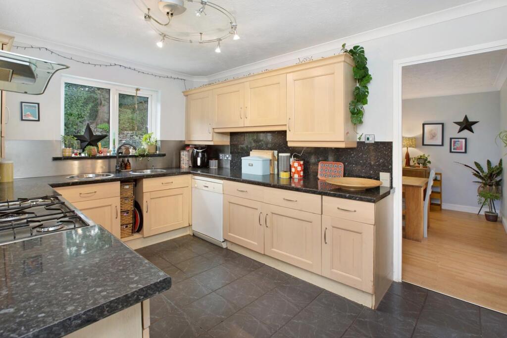 Fairlea Close, Dawlish, EX7 photo 2