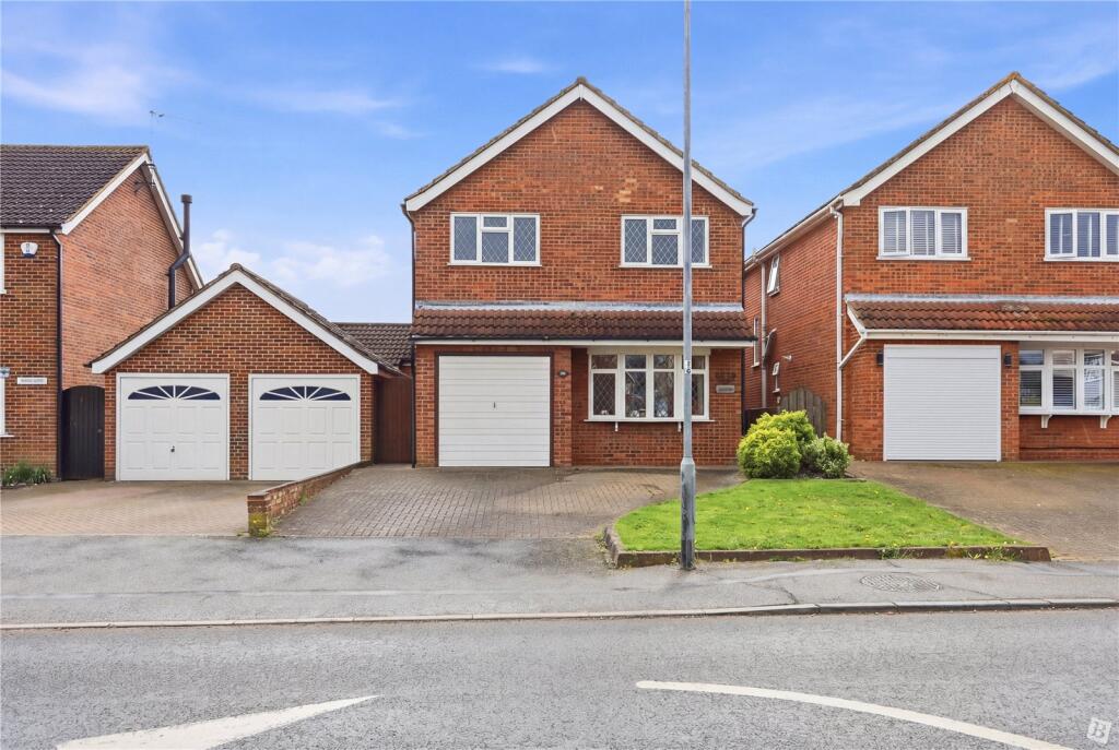 Main image of property: Clements Green Lane, South Woodham Ferrers, Chelmsford, Essex, CM3