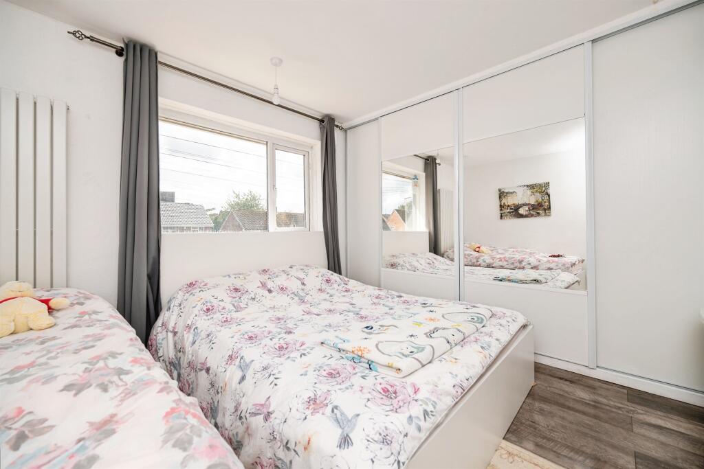 House in Dudley, Gornal Wood, Russell's Hall - View 5