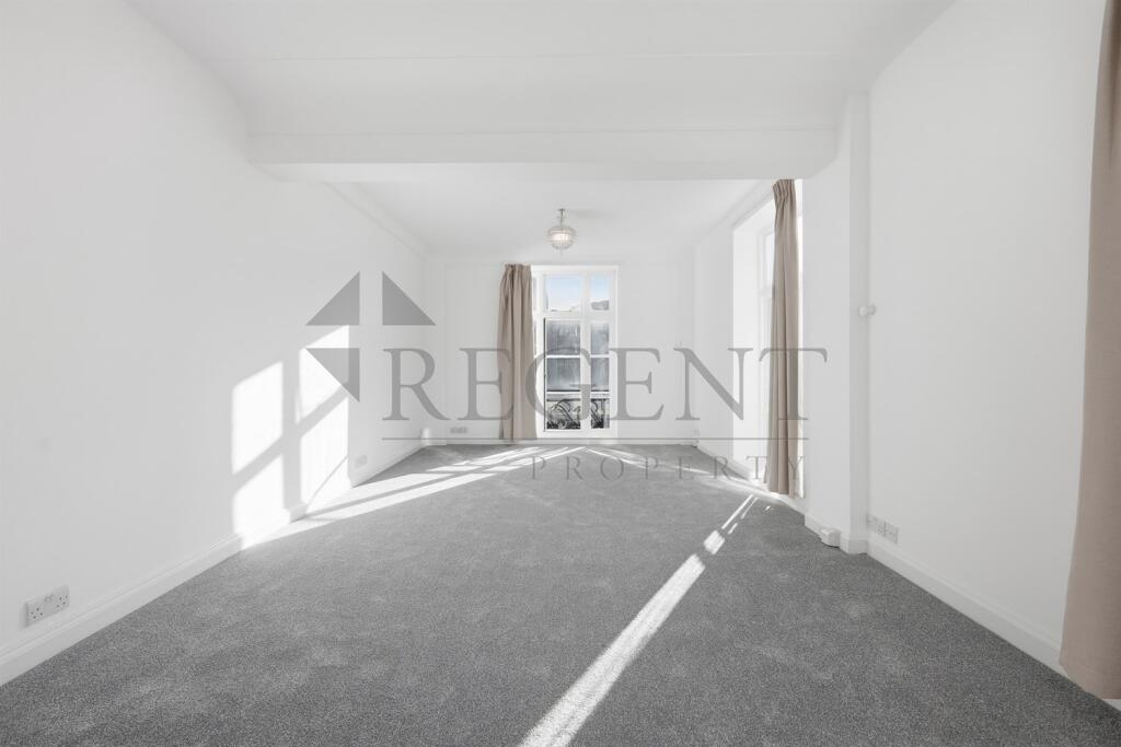 Apartment in London - View 2