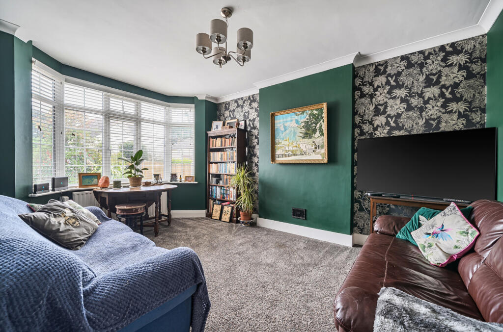 House in Worthing, Goring Road Shops, West Worthing - View 5