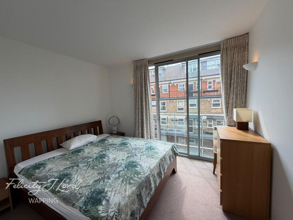 Apartment in London - View 5