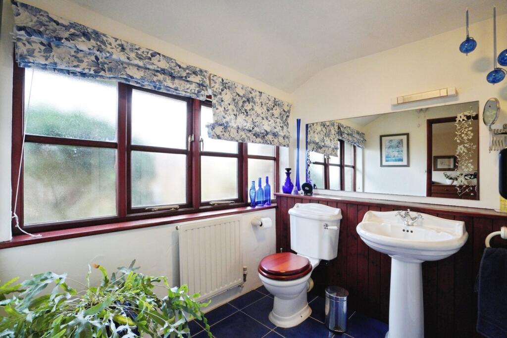Summercourt, Newquay, TR8 – další