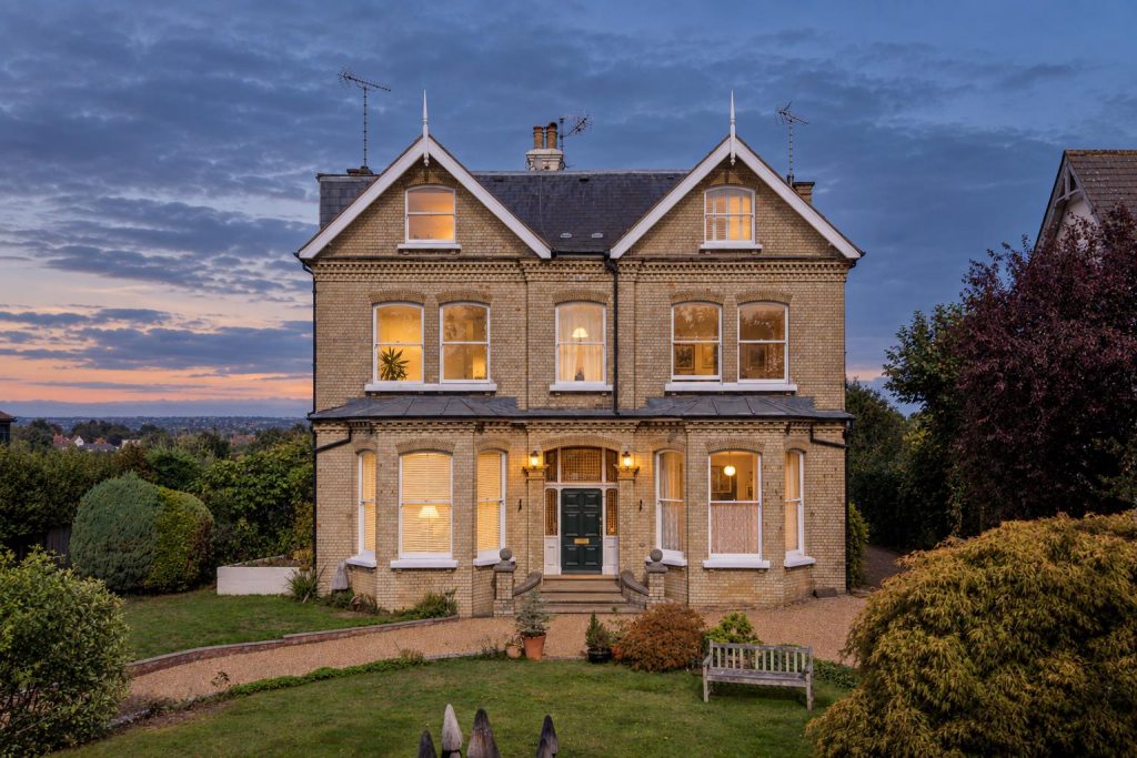 Wickham Hill, Hurstpierpoint photo 2