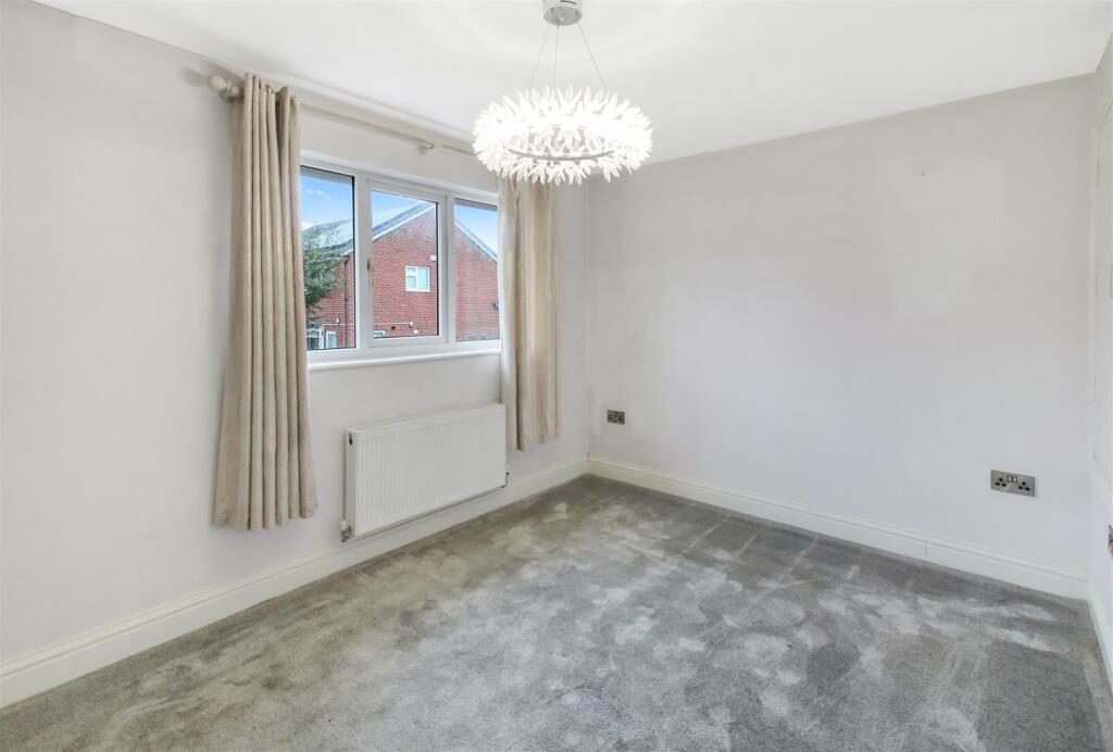 House in Darlington - More