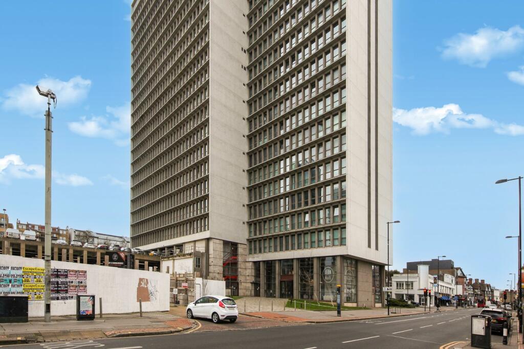 Main image of property: High Street, Croydon, CR0