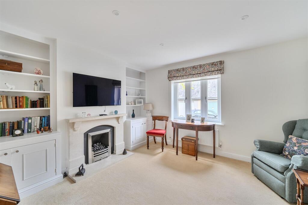 House in Beaminster, Dorset - View 4